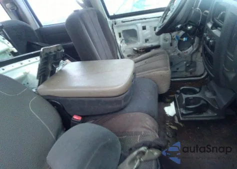 2003 Dodge Ram 1500 St/Slt из США, поврежденный, VIN 1D7HA18N13J670750